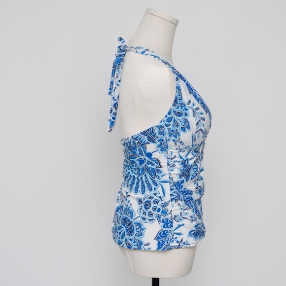 La Blanca. Beyond Haler Goddess Tankini Swim Top. - Picture 5 of 12